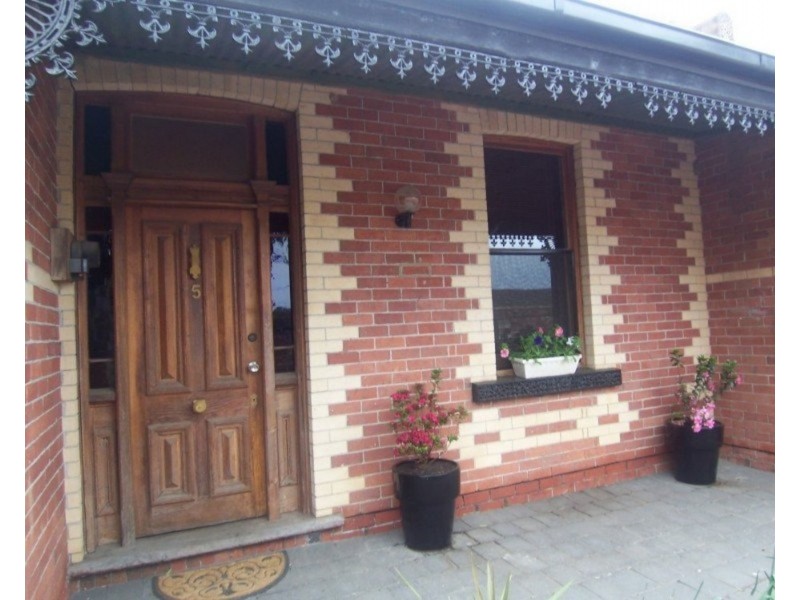 5 Ashley Street, Bendigo VIC 3550