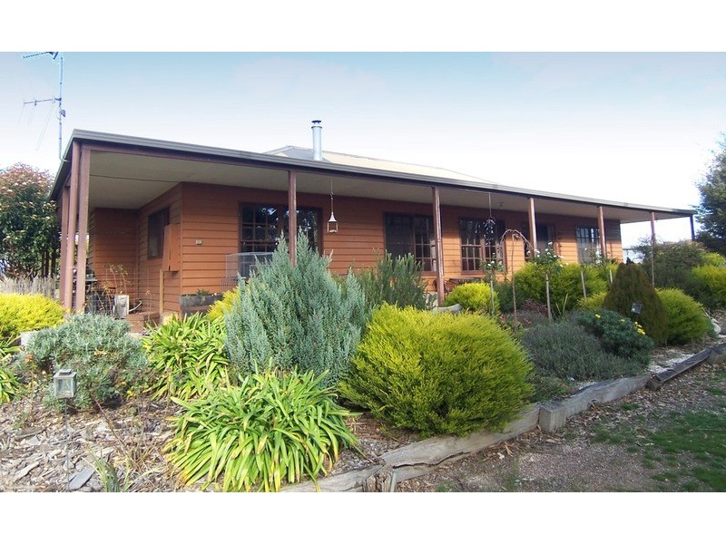 973 Fogartys Gap Road, Walmer VIC 3463