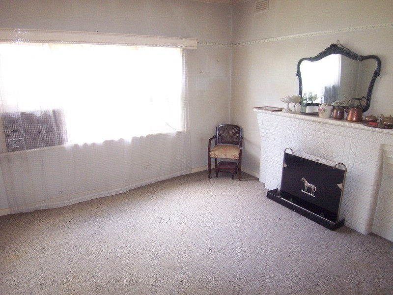 344 High Street, Kangaroo Flat VIC 3555