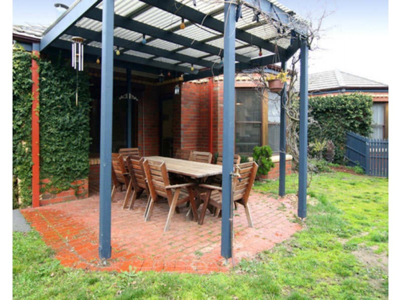 1 Silverfox Court, Strathdale VIC 3550