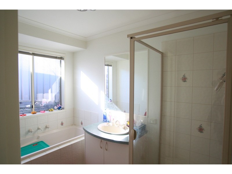 10 Gledhill Rise, Kangaroo Flat VIC 3555