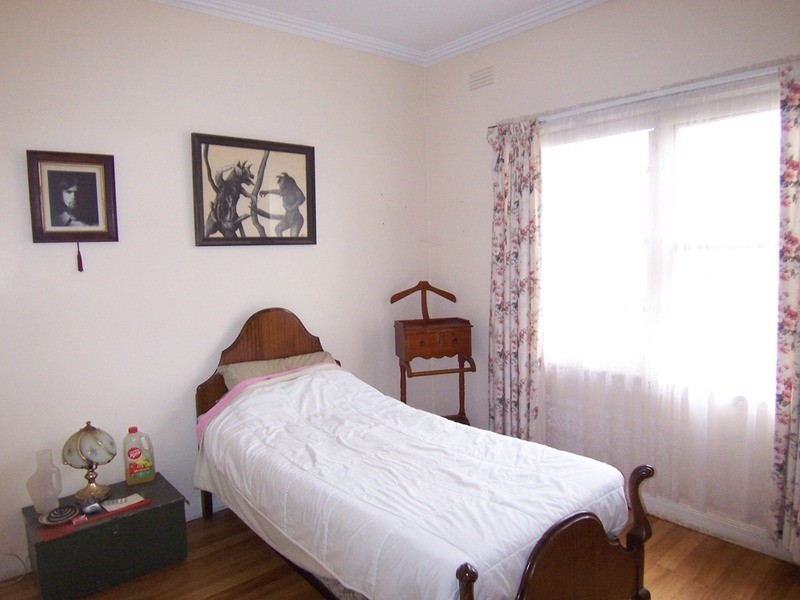 33 Hospital Street, Wedderburn VIC 3518