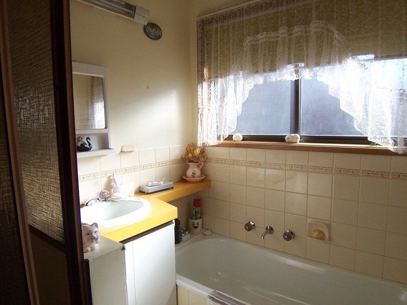 2/24 Turner Street, California Gully VIC 3556