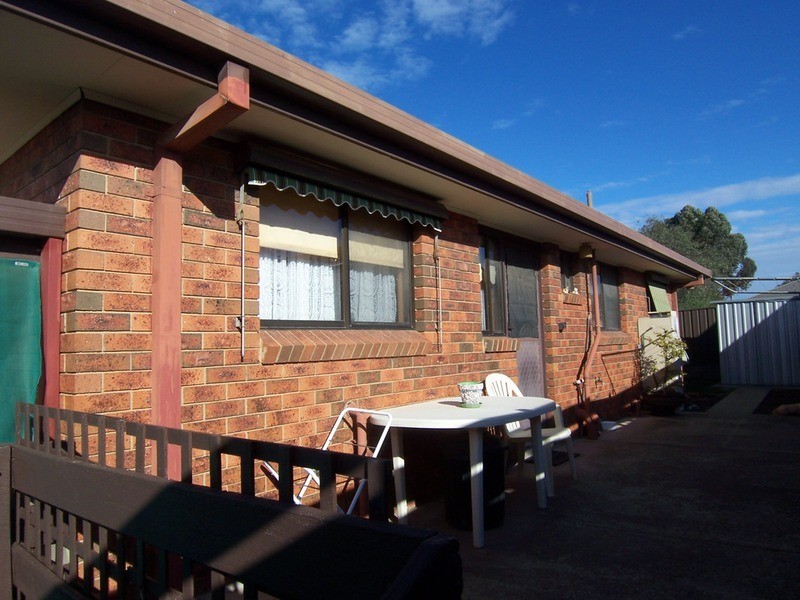 2/24 Turner Street, California Gully VIC 3556