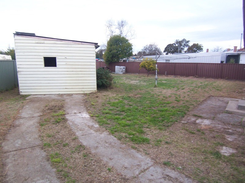 10 Olympic Parade, Kangaroo Flat VIC 3555