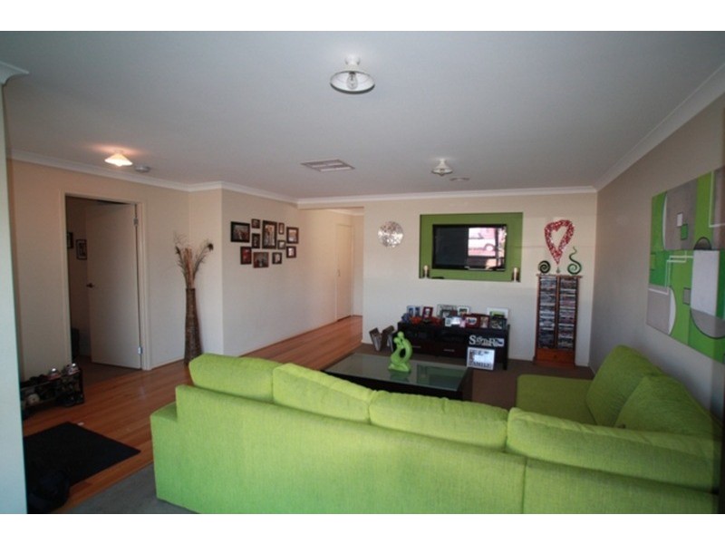 17 McConnachie Court, Ascot VIC 3551