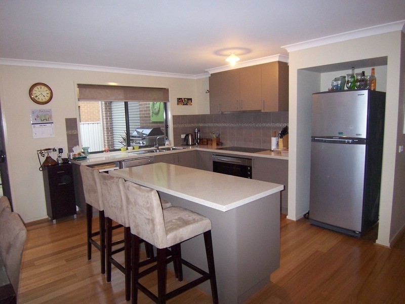 17 McConnachie Court, Ascot VIC 3551