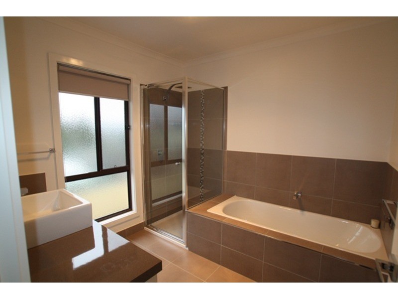 9 Amber Court, East Bendigo VIC 3550