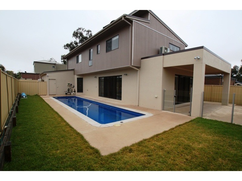 9 Amber Court, East Bendigo VIC 3550