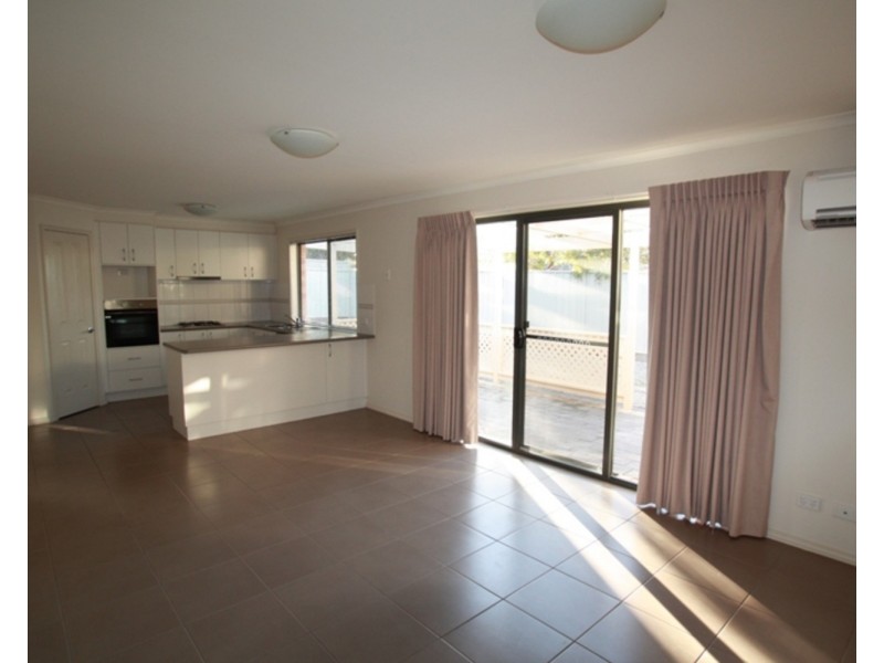 16 Elizabeth Street, Kangaroo Flat VIC 3555
