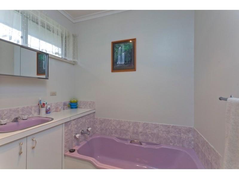 31 Curtin Street, Flora Hill VIC 3550