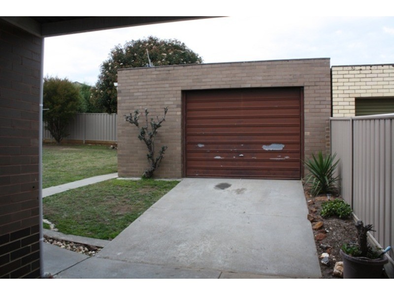 31 Curtin Street, Flora Hill VIC 3550
