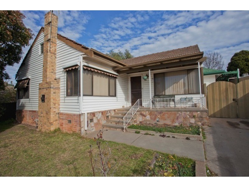 253 Eaglehawk Road, Long Gully VIC 3550