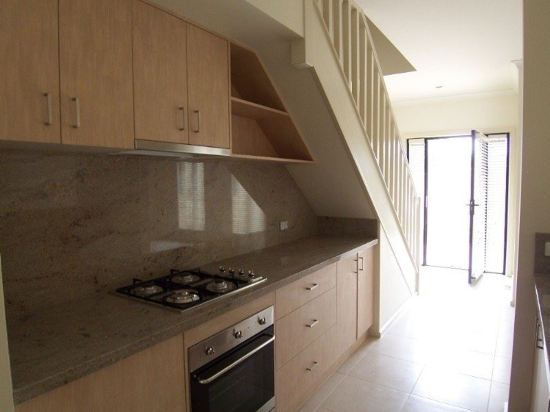 6/50 Race Street, Flora Hill VIC 3550