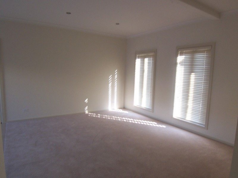 6/50 Race Street, Flora Hill VIC 3550