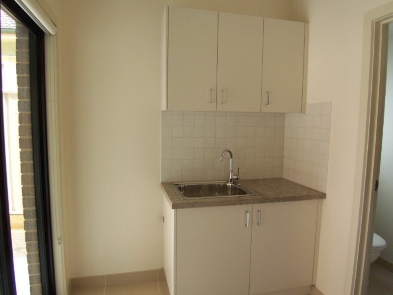 6/50 Race Street, Flora Hill VIC 3550