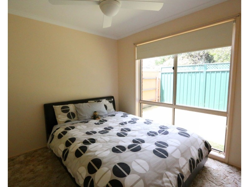 2/108 Mundy Street, Kennington VIC 3550