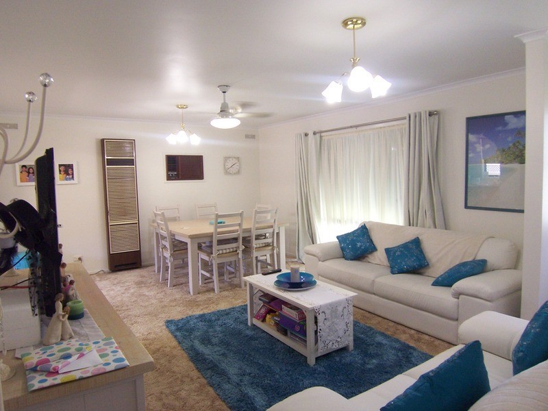 1/2 Beverley Street, Kangaroo Flat VIC 3555