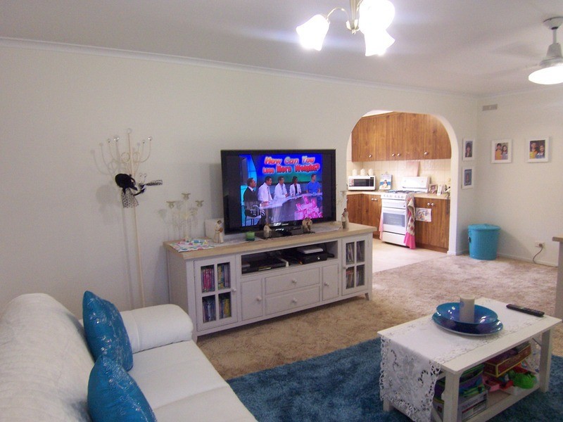 1/2 Beverley Street, Kangaroo Flat VIC 3555