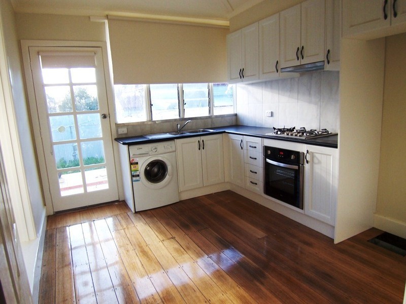 34B Hamlet Street, Quarry Hill VIC 3550