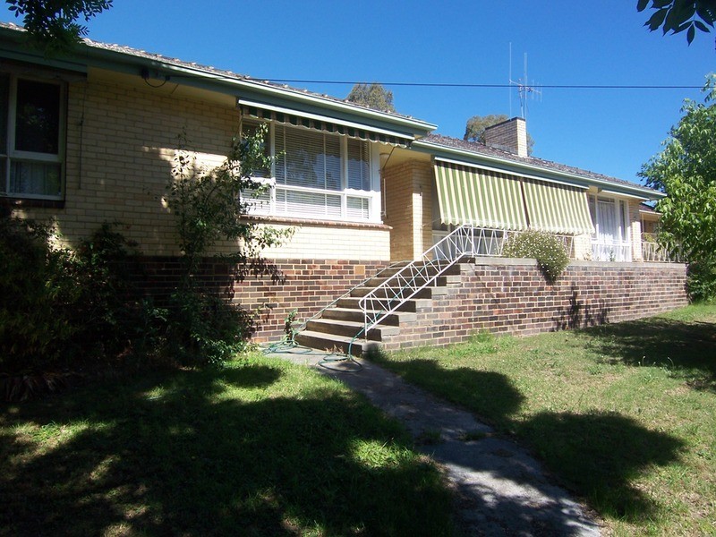 1 Wirth  Street, Flora Hill VIC 3550