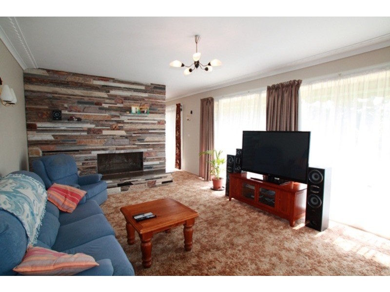 1 Wirth  Street, Flora Hill VIC 3550