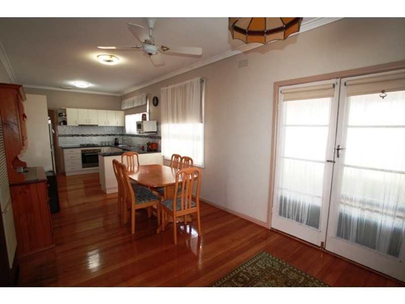 1 Wirth  Street, Flora Hill VIC 3550