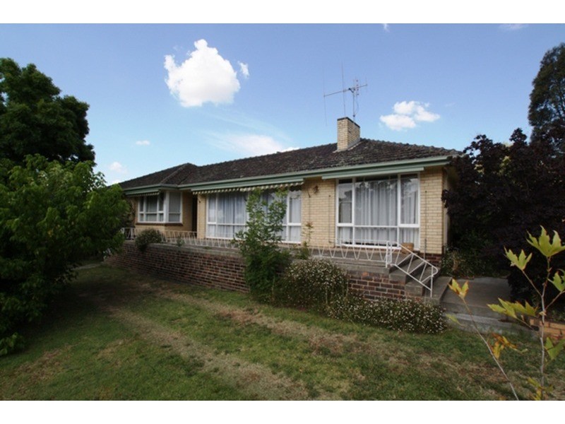 1 Wirth  Street, Flora Hill VIC 3550