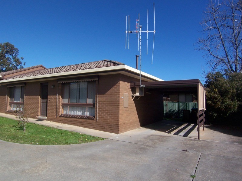 3/27 Nish  Street, Flora Hill VIC 3550