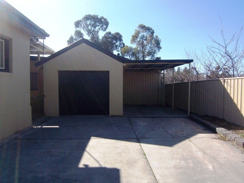 25 Sandhurst Road, California Gully VIC 3556