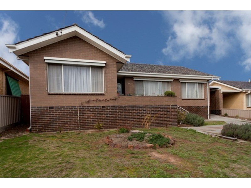 31 Curtin Street, Flora Hill VIC 3550