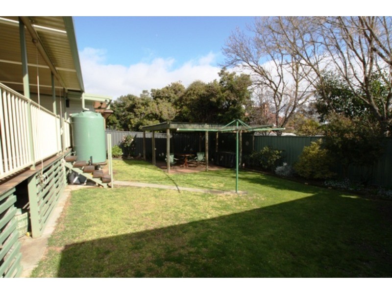 120 Olinda Street, Quarry Hill VIC 3550