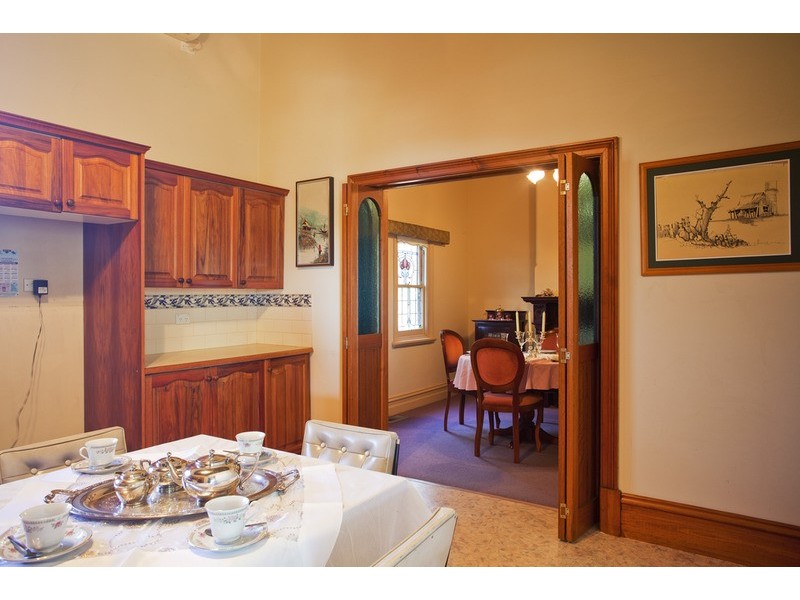 6 Butts Road, Eaglehawk VIC 3556