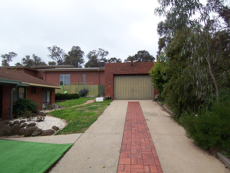 186 Harley Street, Strathdale VIC 3550