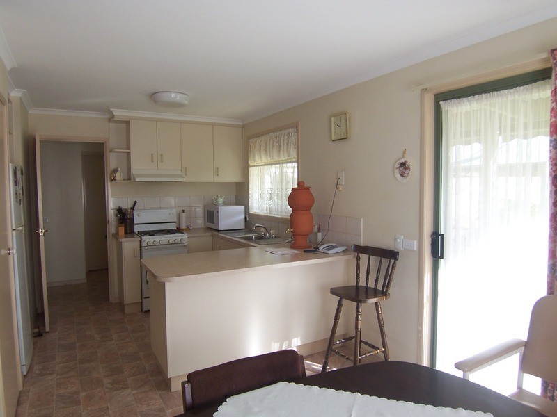 2A Alliance Avenue, California Gully VIC 3556