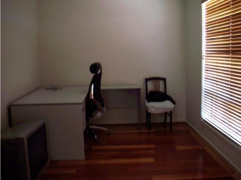 14 Victoria Avenue, Kangaroo Flat VIC 3555