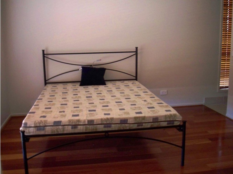 14 Victoria Avenue, Kangaroo Flat VIC 3555