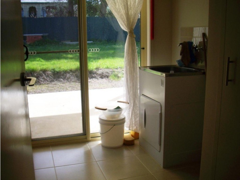 14 Victoria Avenue, Kangaroo Flat VIC 3555