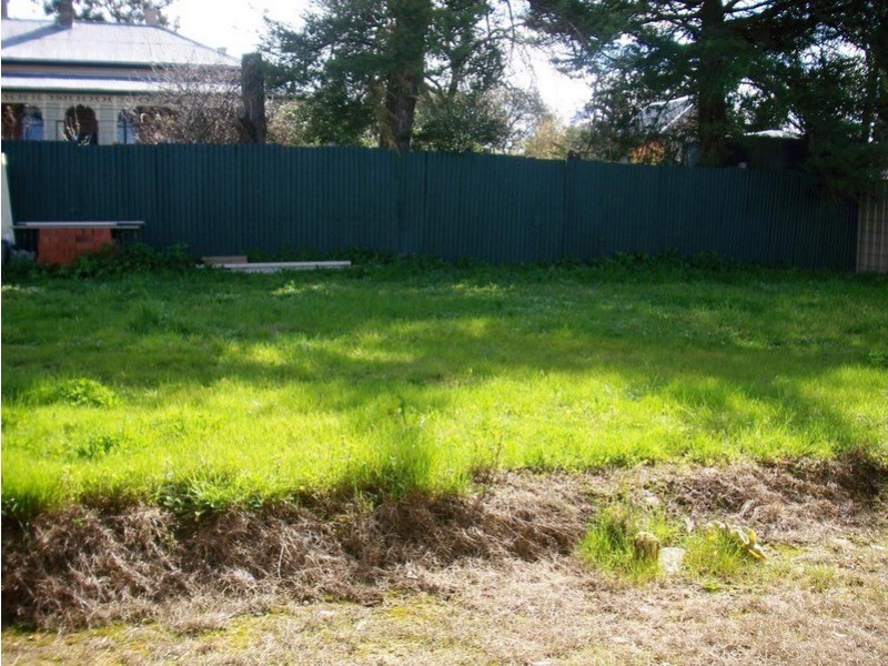 14 Victoria Avenue, Kangaroo Flat VIC 3555