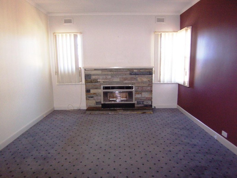 25 Sandhurst Road, California Gully VIC 3556