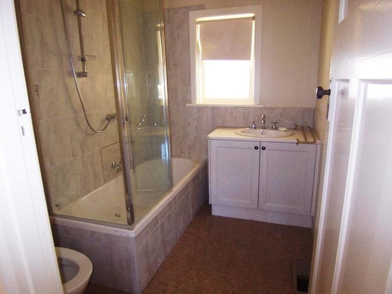 34A Hamlet Street, Quarry Hill VIC 3550