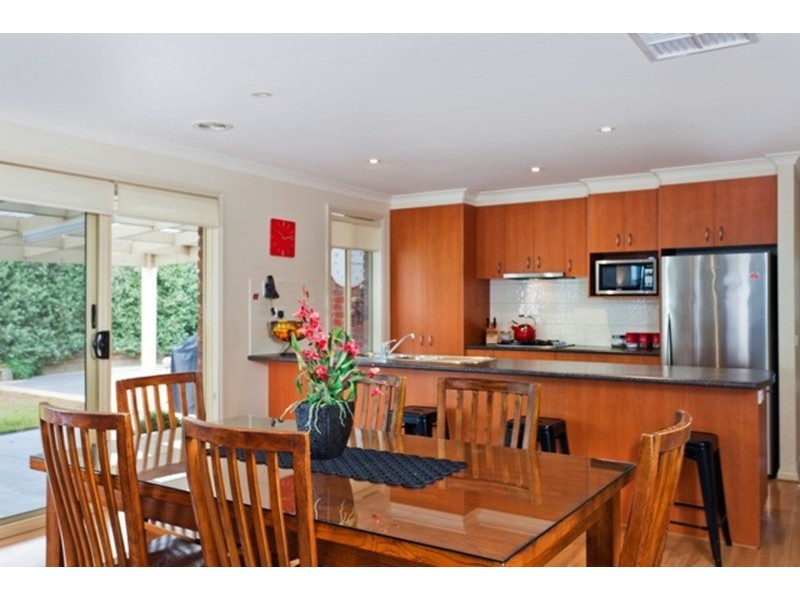 23 Kooringal  Drive, Eaglehawk VIC 3556