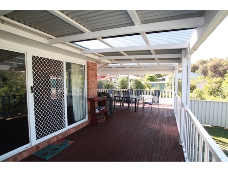 11 Fraser Court, Kangaroo Flat VIC 3555