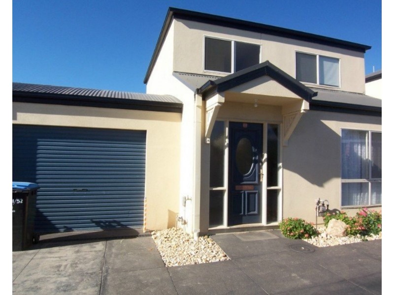 1/52 Raglan Street, White Hills VIC 3550