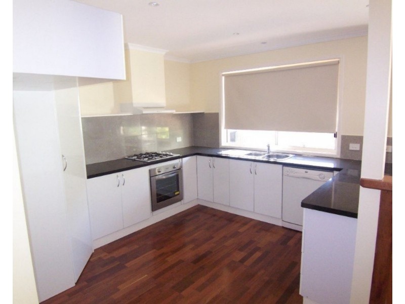 1/52 Raglan Street, White Hills VIC 3550