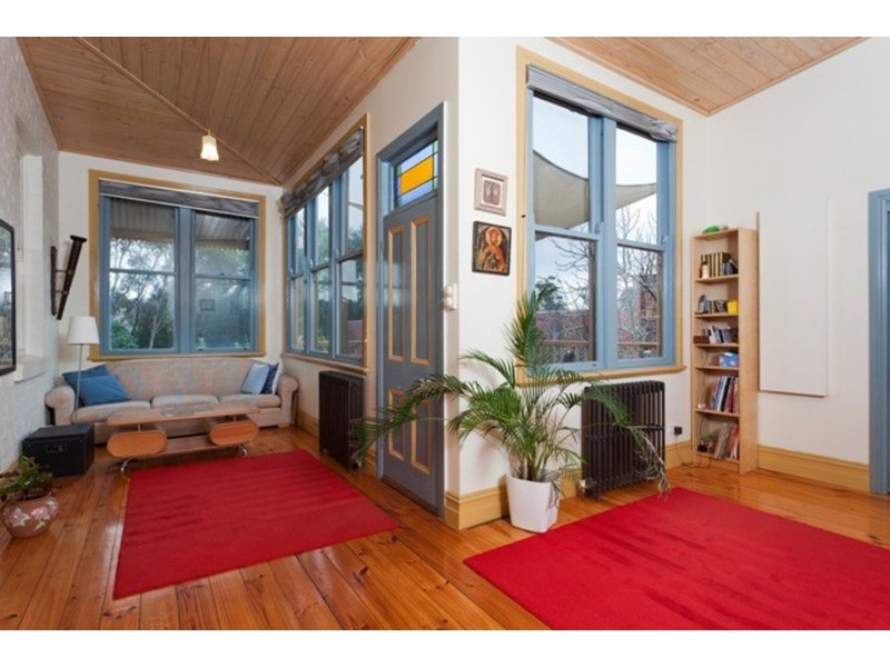 302 High Street, Golden Square VIC 3555