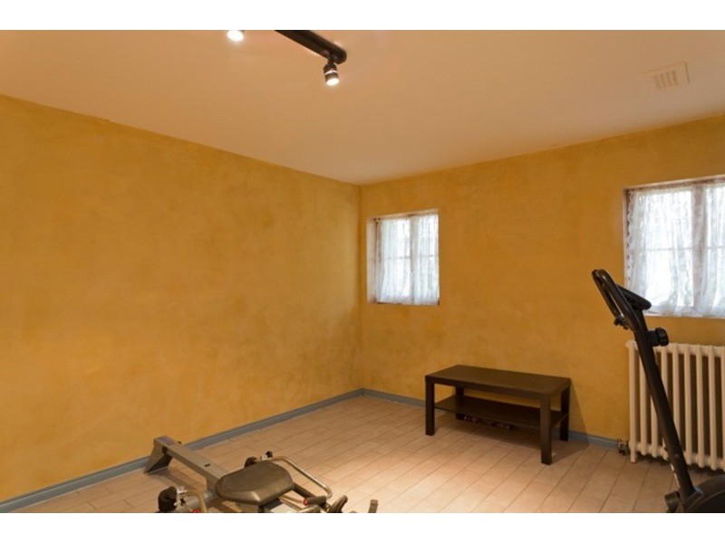 302 High Street, Golden Square VIC 3555