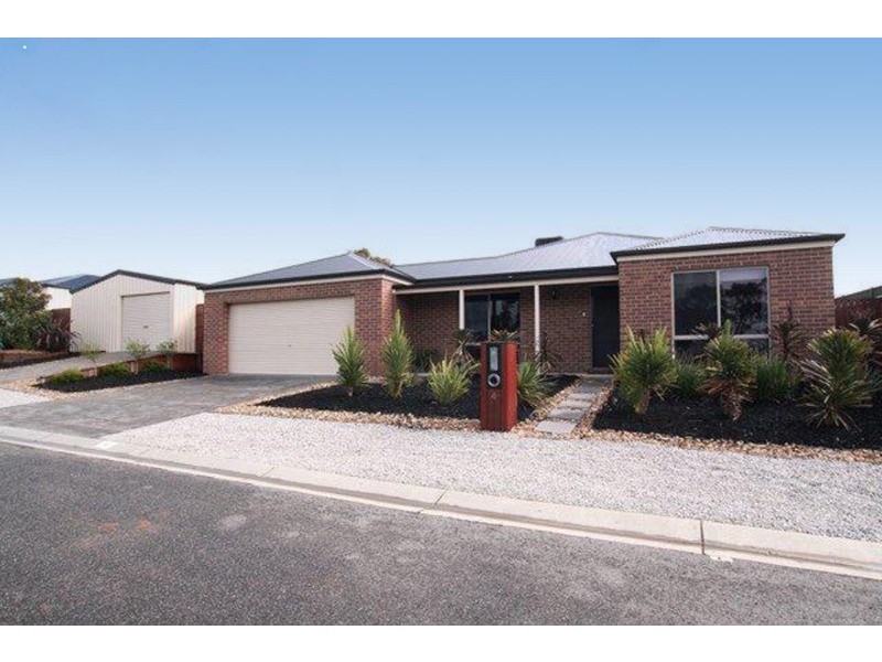 4 Park  Terrace, Kangaroo Flat VIC 3555