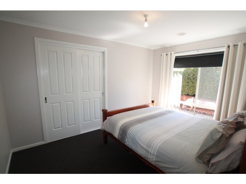 4 Park  Terrace, Kangaroo Flat VIC 3555