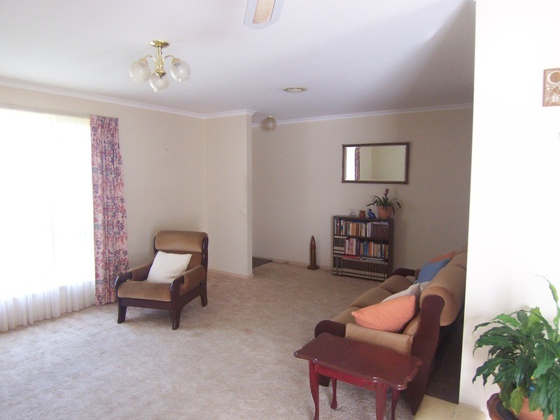 2A Alliance Avenue, California Gully VIC 3556